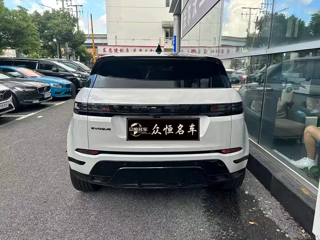 Land Rover Evoque — миниатюра 8