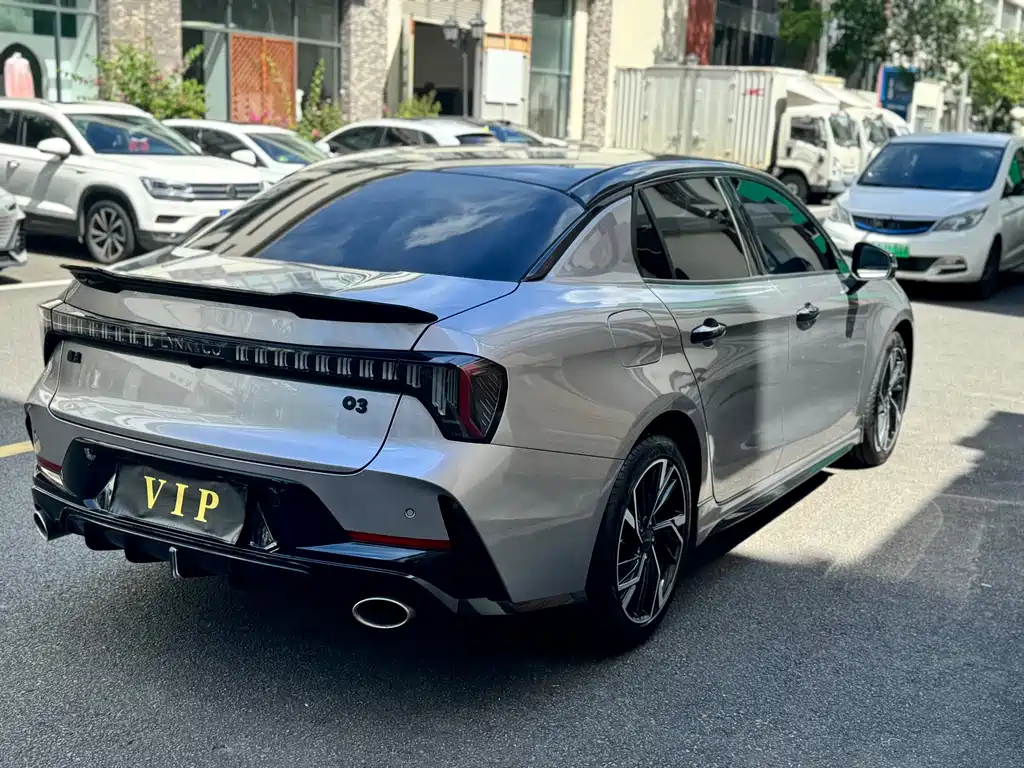 Lynk & Co 03 — миниатюра 10