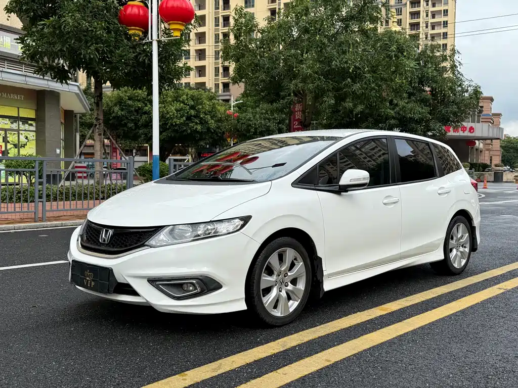 Honda Jade 2014