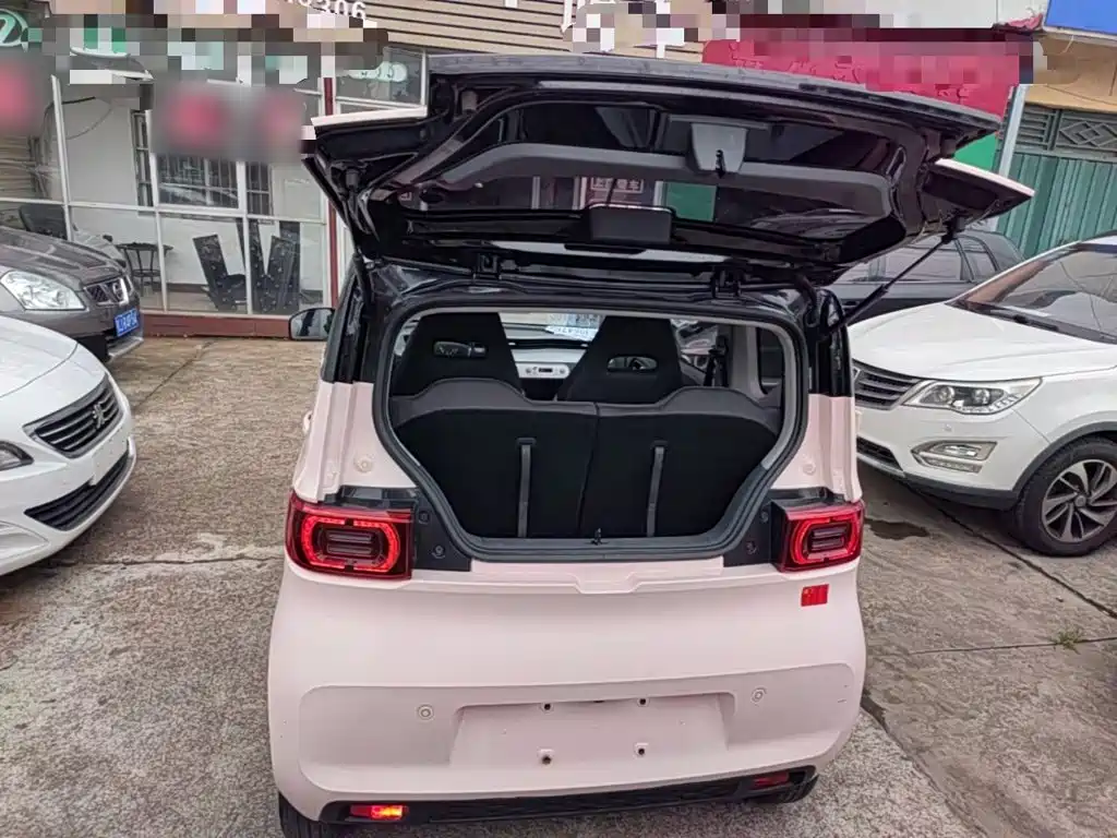Wuling MINIEV — миниатюра 19