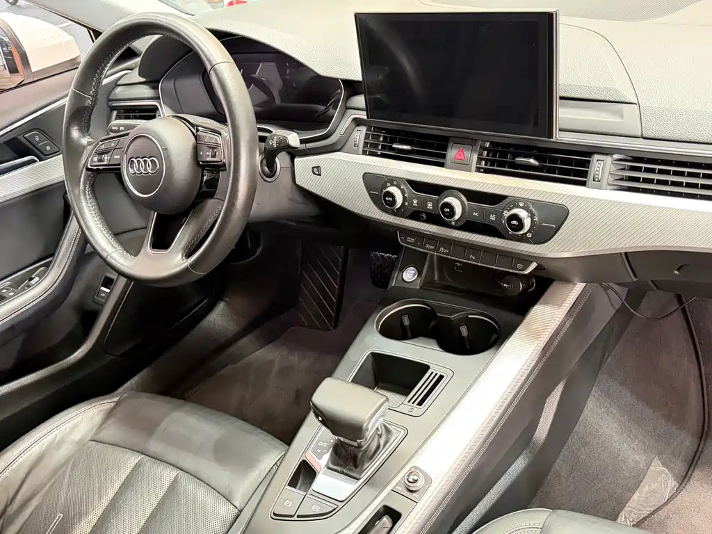 Audi A4L — миниатюра 12