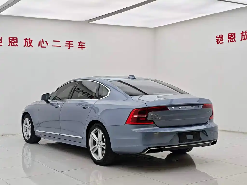 Volvo S90 — миниатюра 17