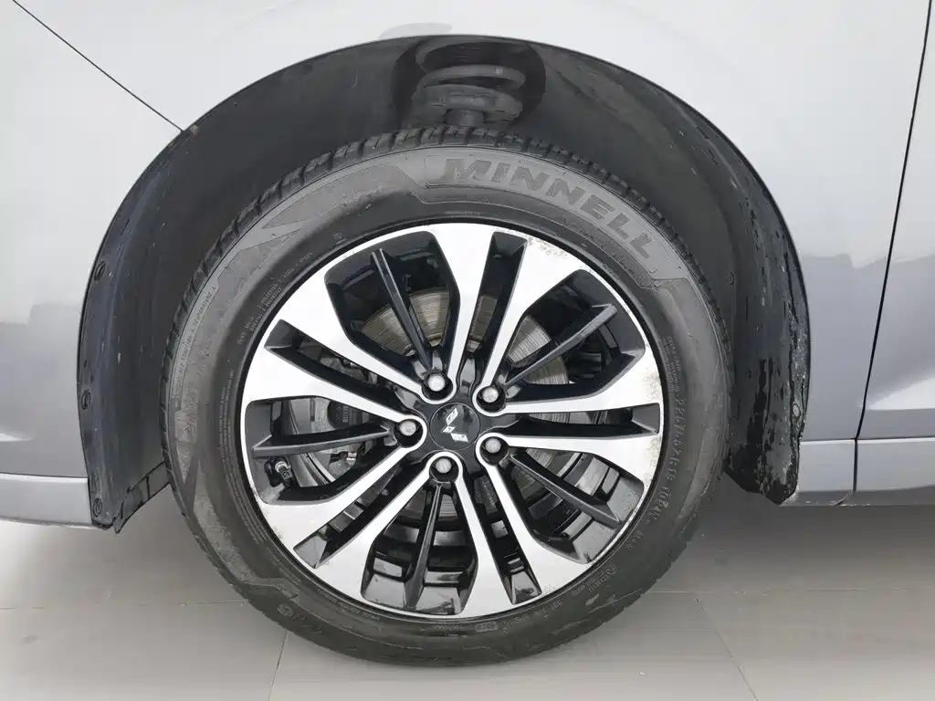 Wuling Victory — миниатюра 17