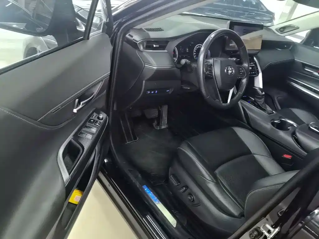 Toyota Venza — миниатюра 16