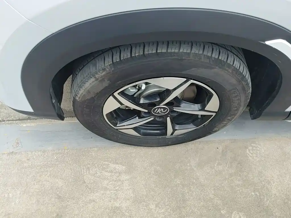 BYD Yuan UP — миниатюра 23