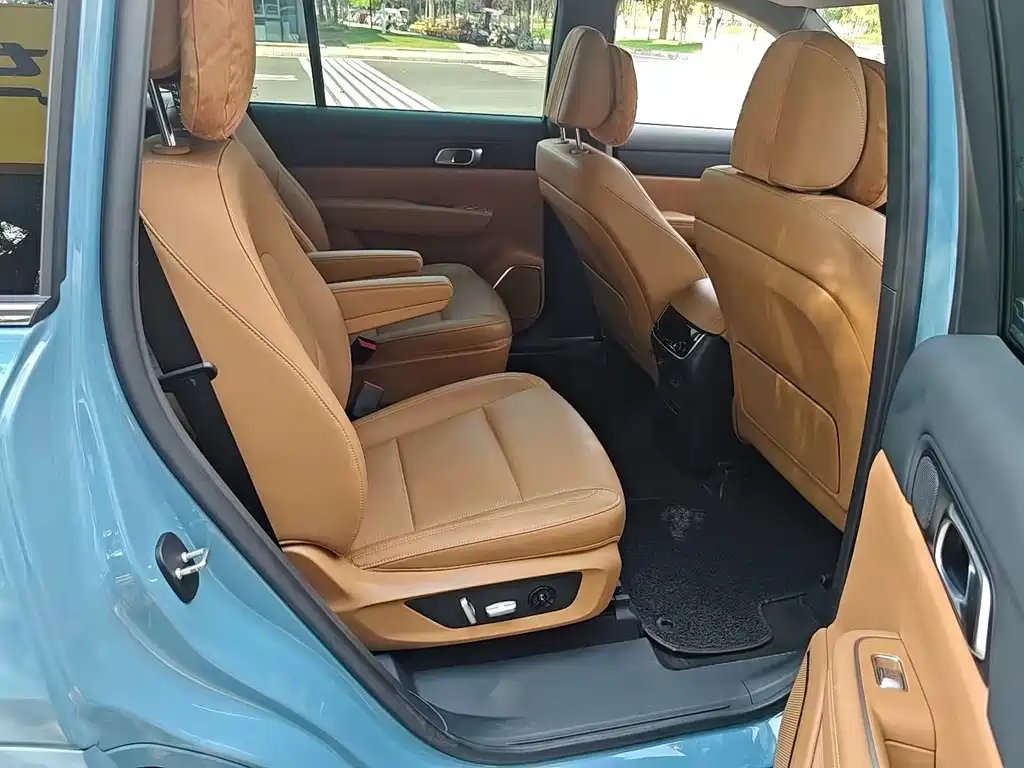 Li Auto Li ONE — миниатюра 5