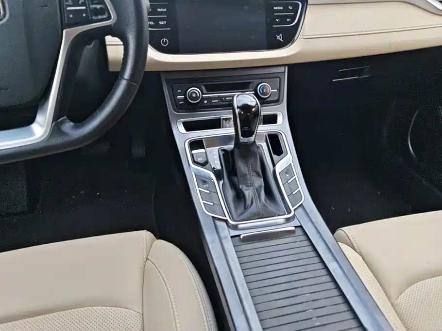 Geely Emgrand — миниатюра 16