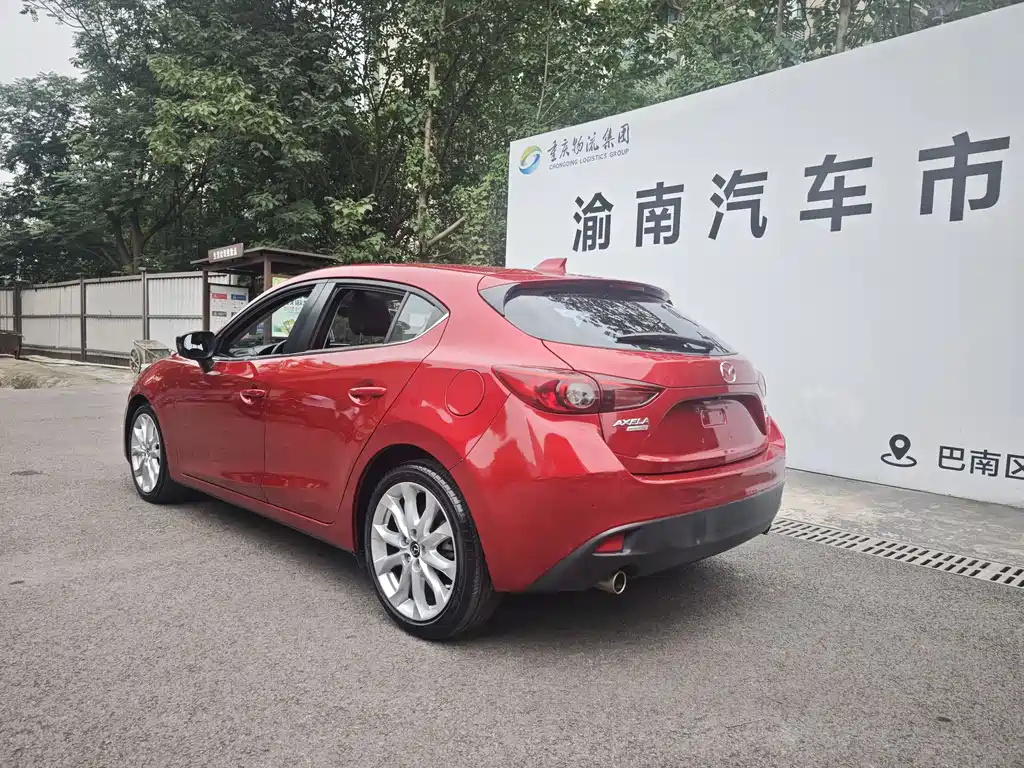 Mazda Mazda3 3 2016 2.0L AT Flagship