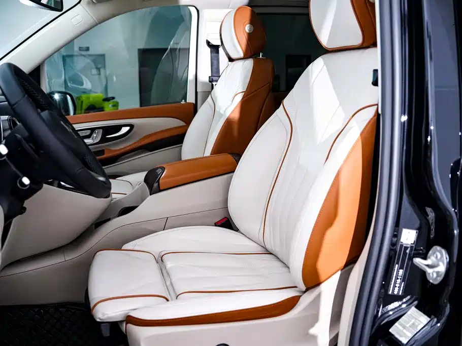 Mercedes-Benz V-Class — миниатюра 17