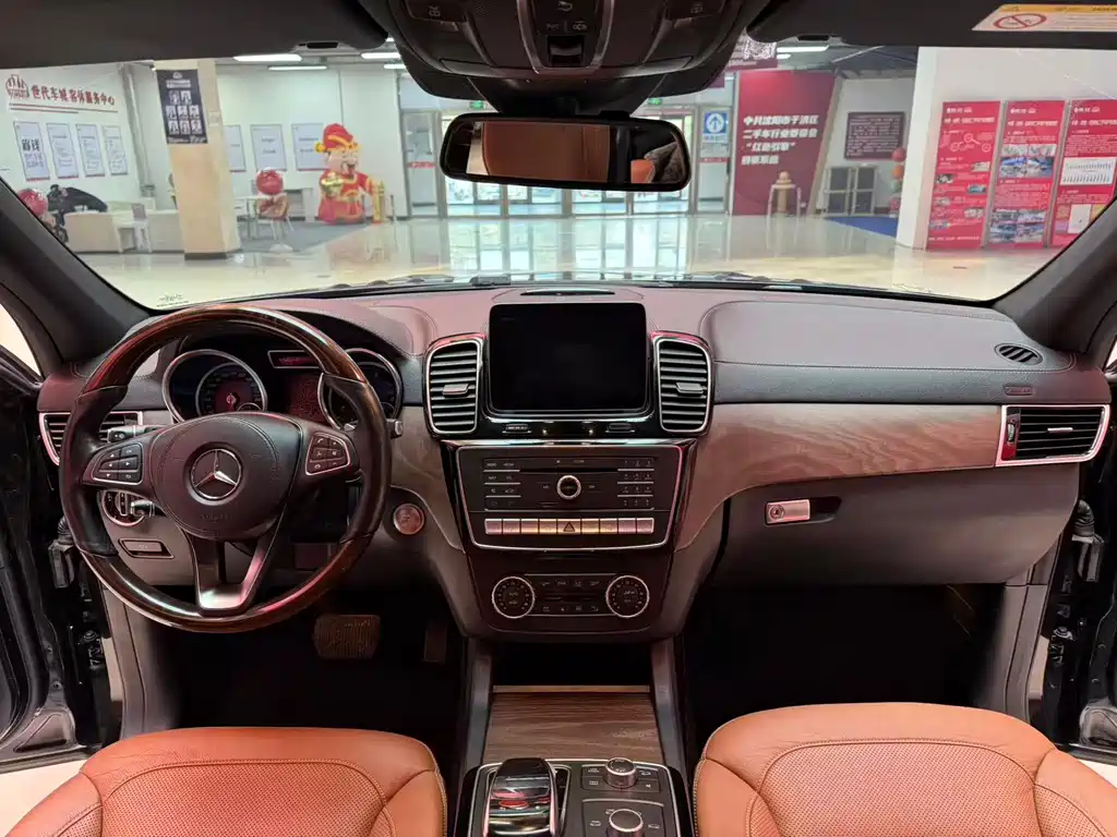 Mercedes-Benz GLS 2018 GLS 500 4MATIC