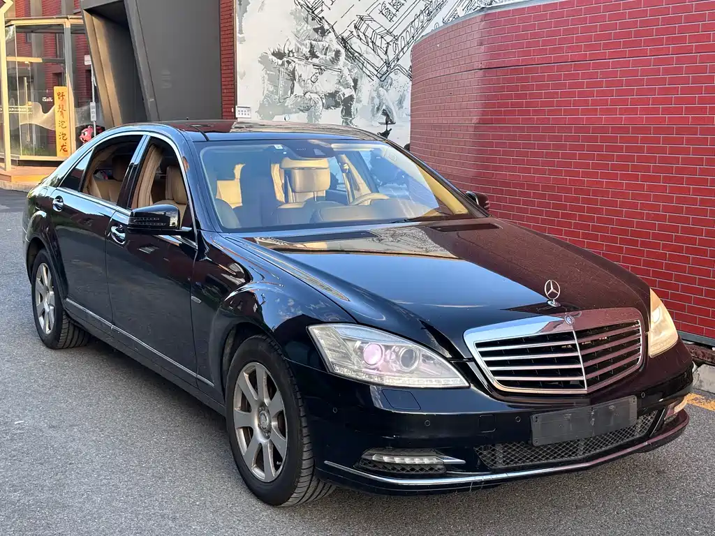 Mercedes-Benz S-Class — миниатюра 3