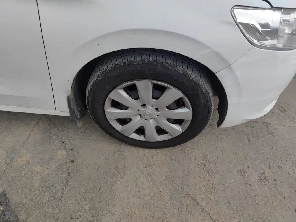 Peugeot 301 — миниатюра 24