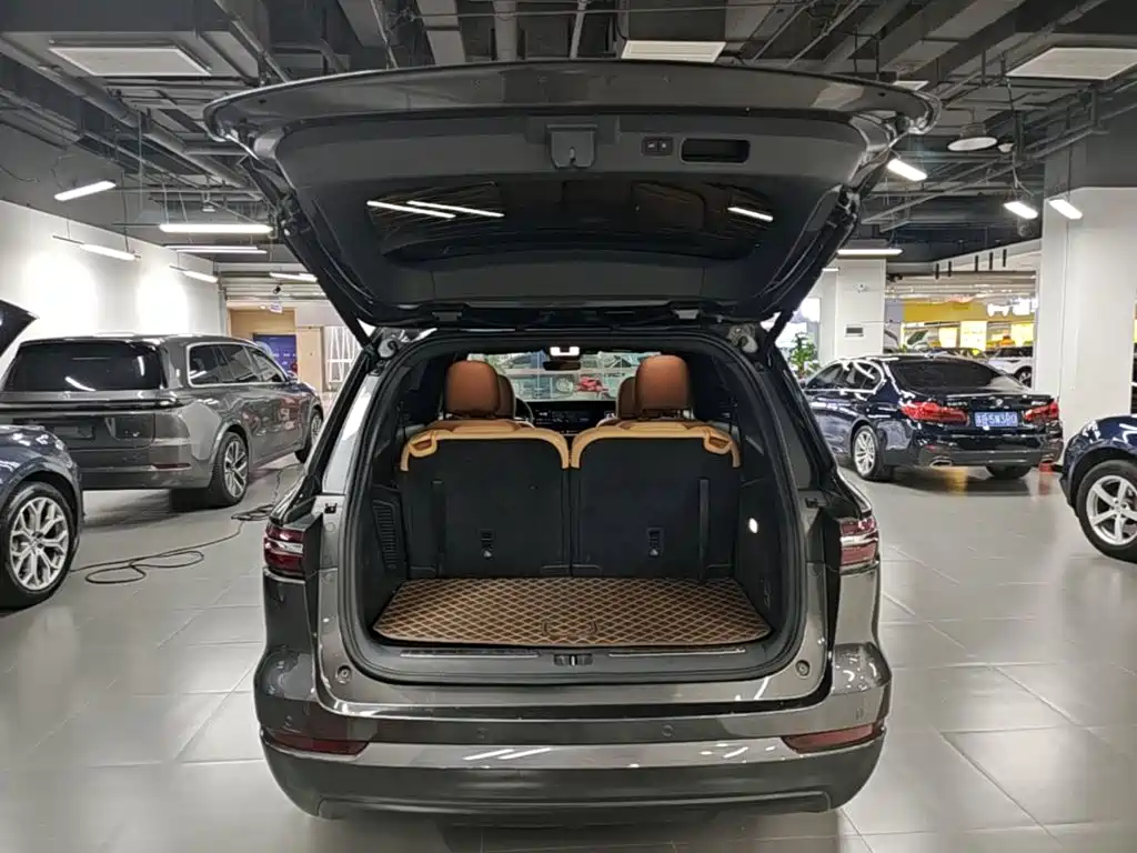 Li Auto Li ONE — миниатюра 19