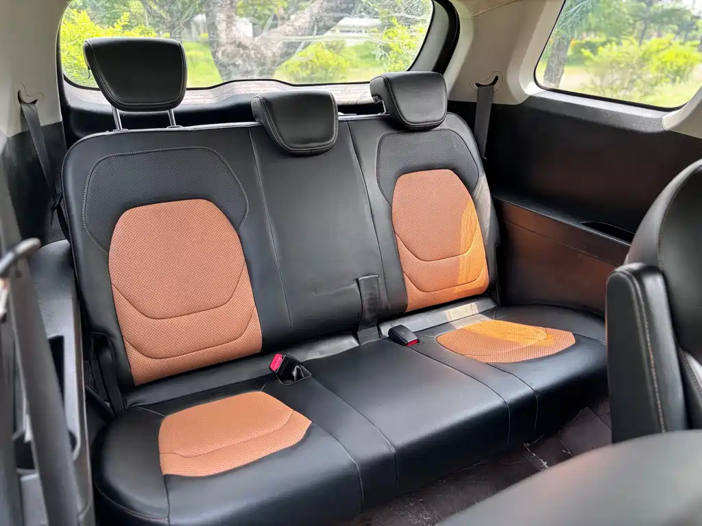 Wuling Hongguang S3 — миниатюра 12