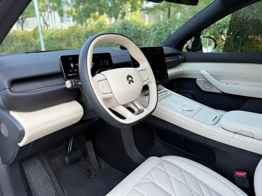 NIO ES6 — миниатюра 11