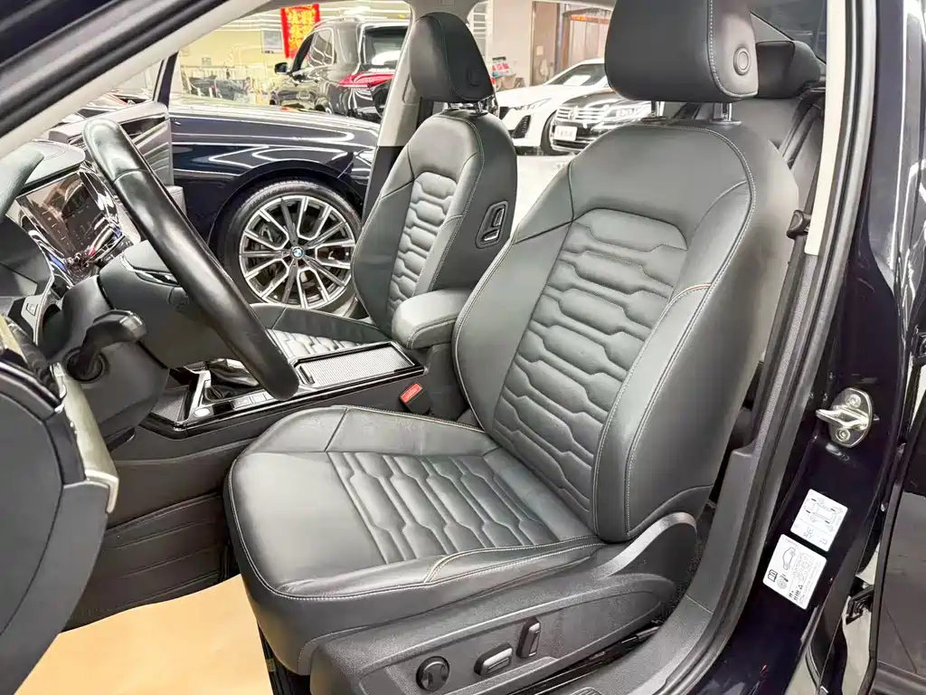 Volkswagen Passat — миниатюра 14