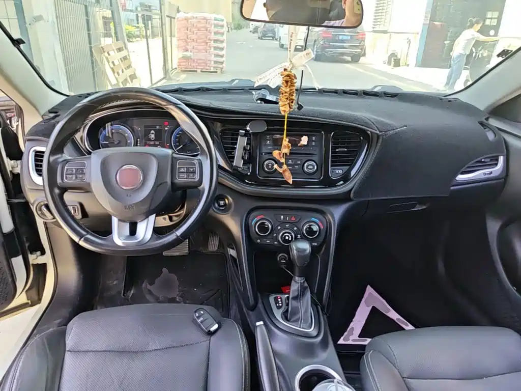Fiat Viaggio — миниатюра 10