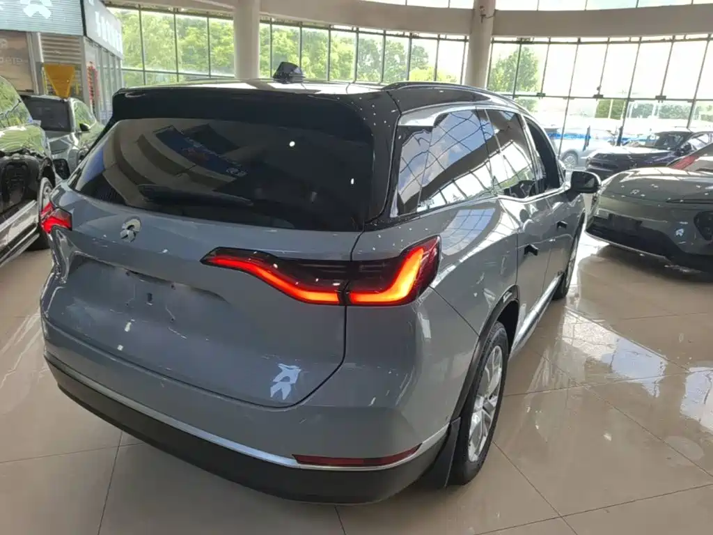 NIO ES8 — миниатюра 7