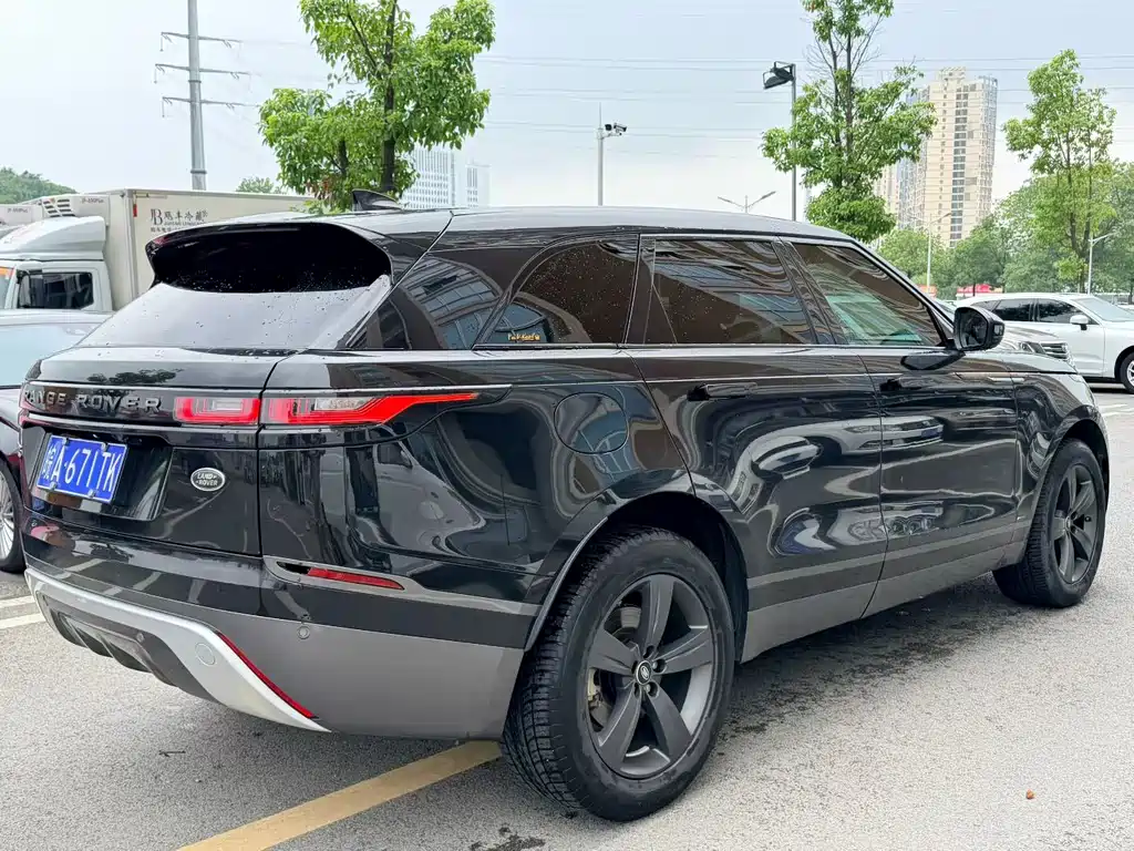 Land Rover Velar — миниатюра 8