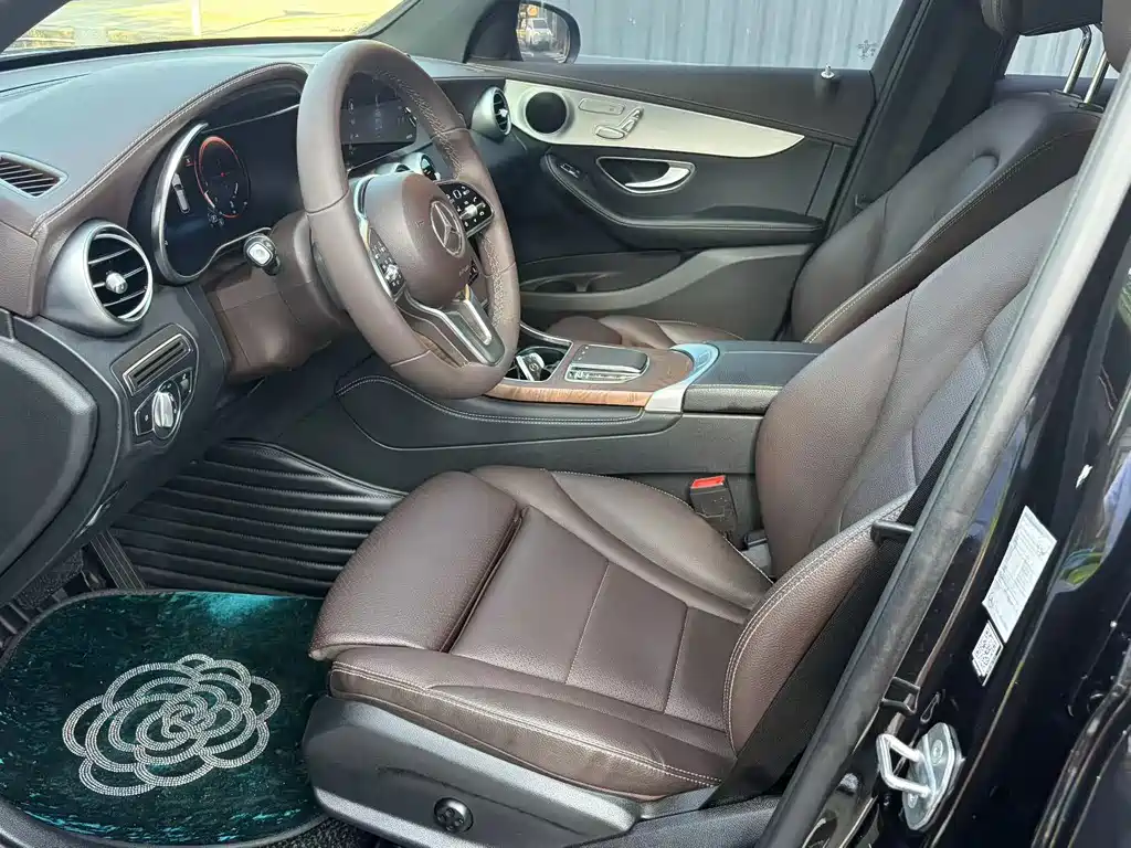 Mercedes-Benz GLC — миниатюра 7
