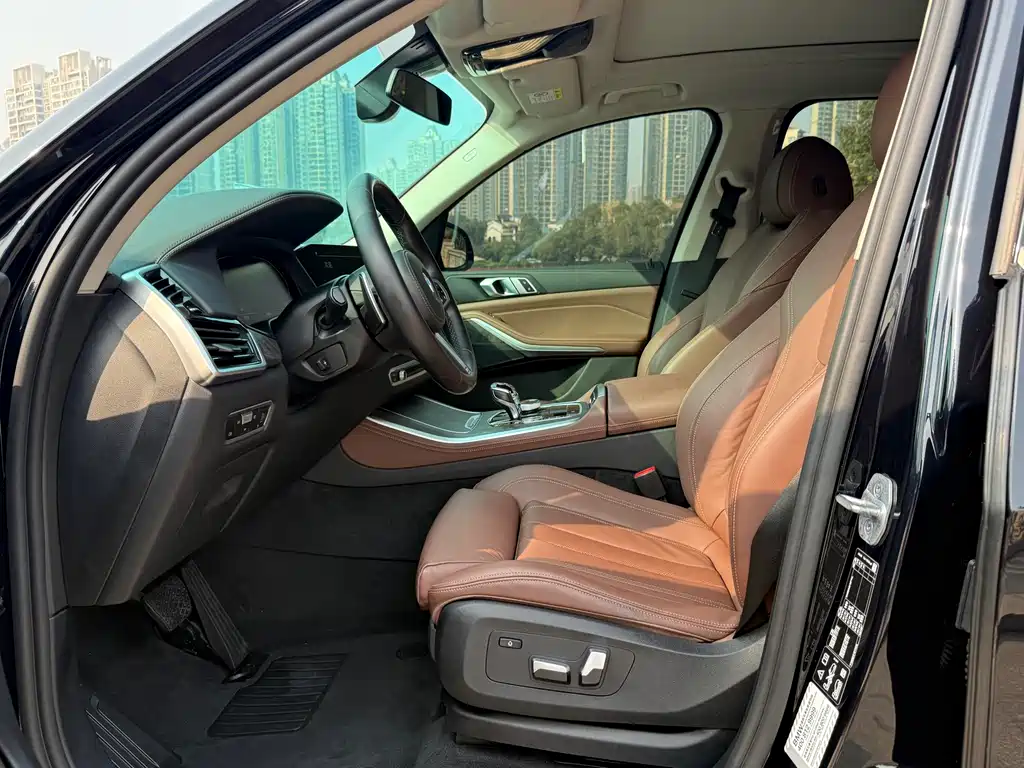 BMW X5 2021 xDrive30i M Sport