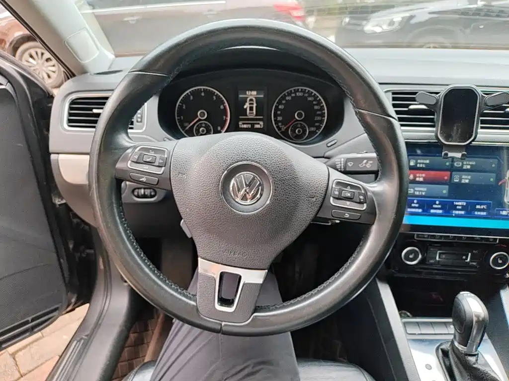 Volkswagen Sagitar — миниатюра 11