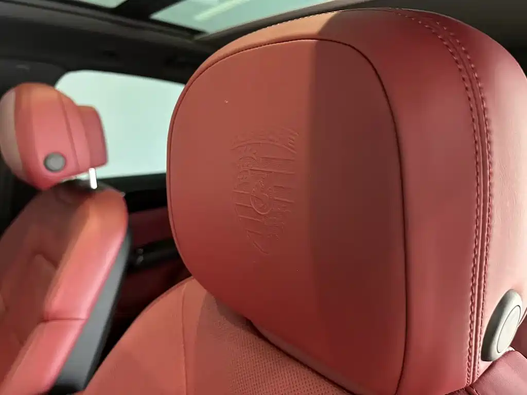 Porsche Cayenne — миниатюра 12