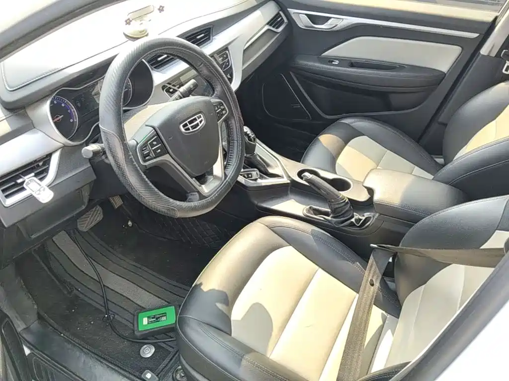 Geely Vision — миниатюра 15