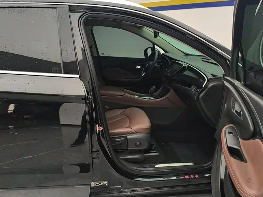 Buick Envision Plus — миниатюра 8