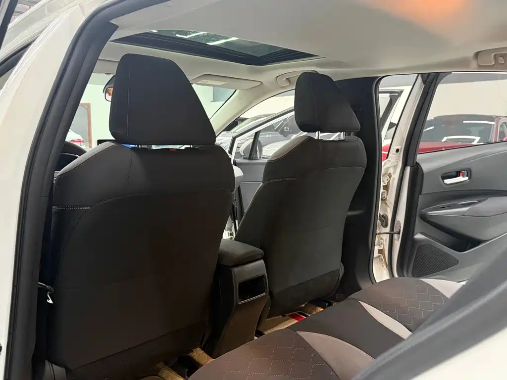 Toyota Corolla — миниатюра 19