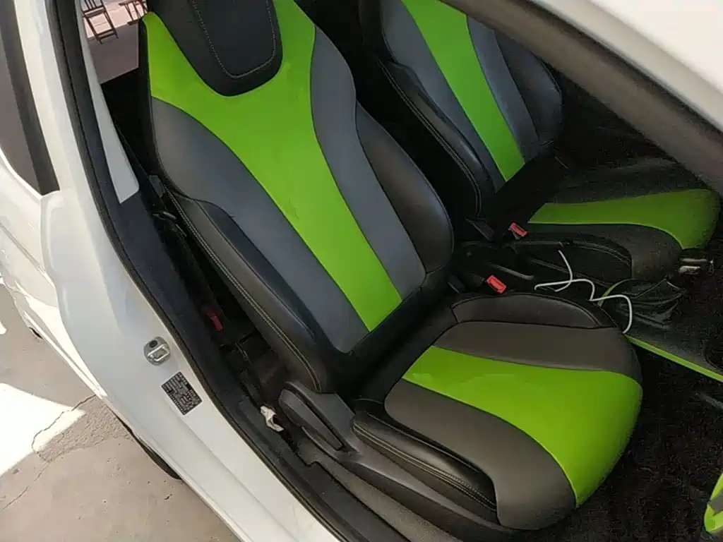 Roewe Clever — миниатюра 25