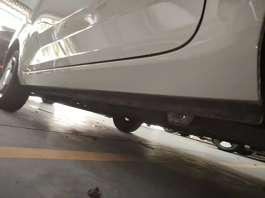 Wuling MINIEV — миниатюра 22