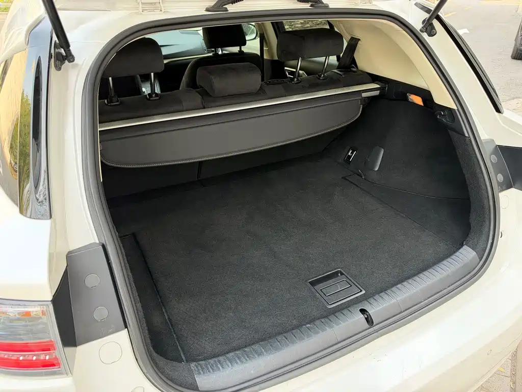 Lexus CT — миниатюра 18