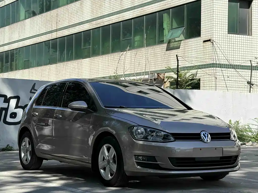 Volkswagen Golf — миниатюра 3