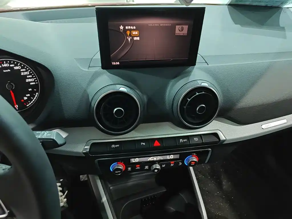 Audi Q2L — миниатюра 13