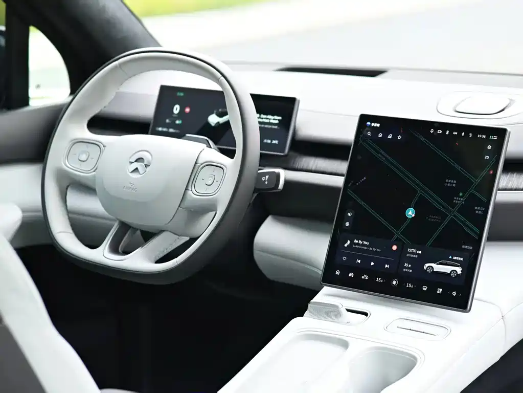 NIO ES6 — миниатюра 6