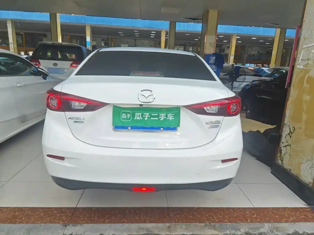 Mazda 3 Axela — миниатюра 6