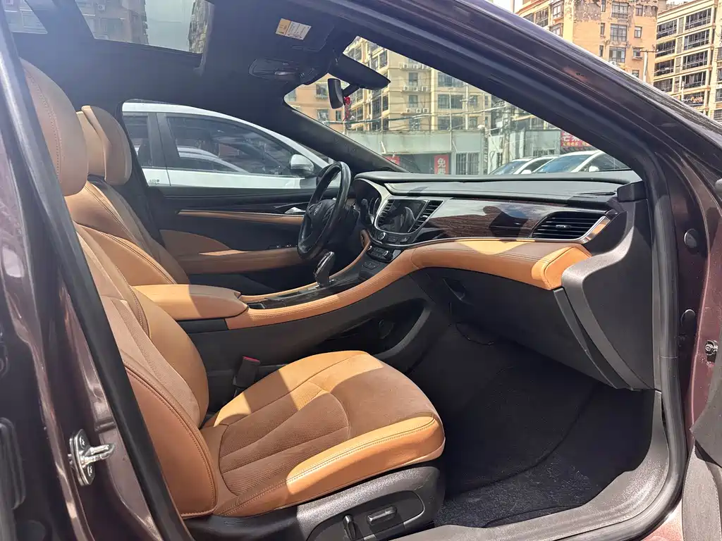 Buick LaCrosse — миниатюра 14