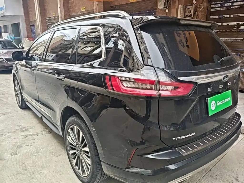 Ford Edge — миниатюра 5