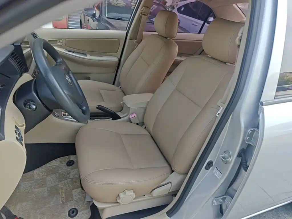 Toyota Corolla — миниатюра 15