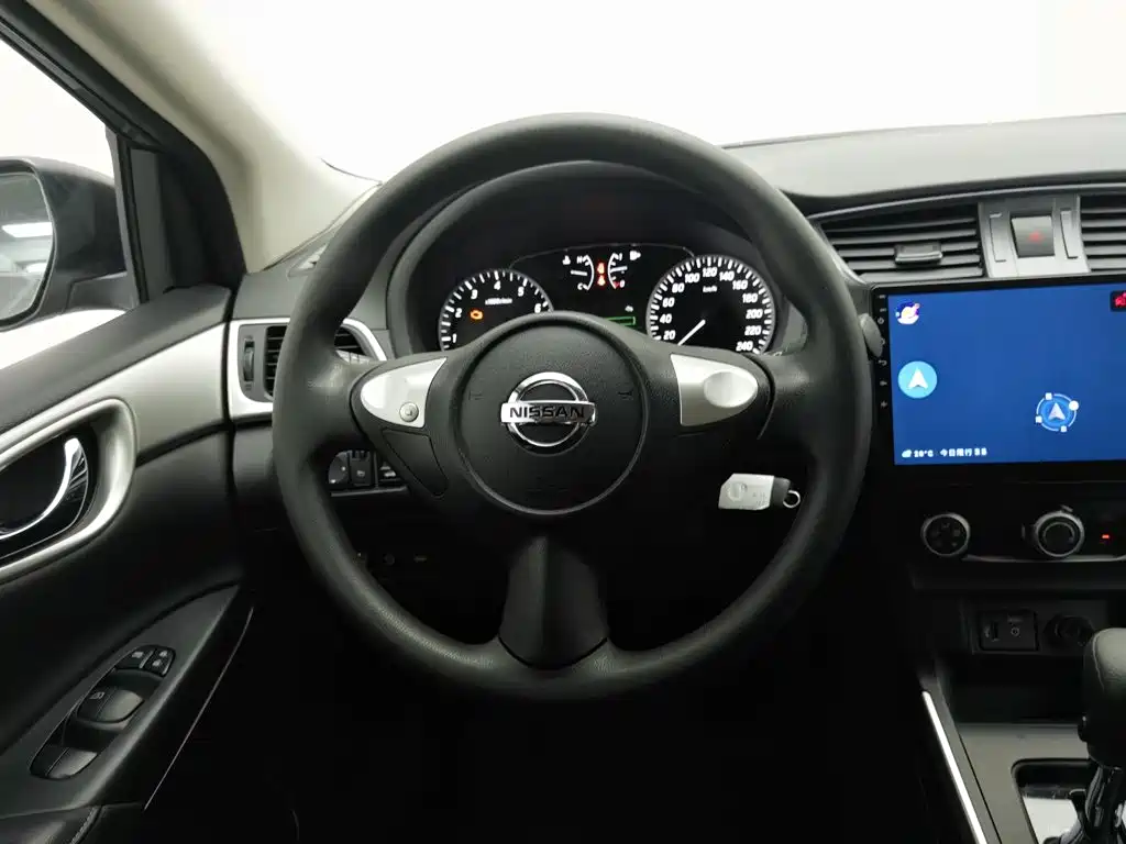 Nissan Sylphy — миниатюра 11