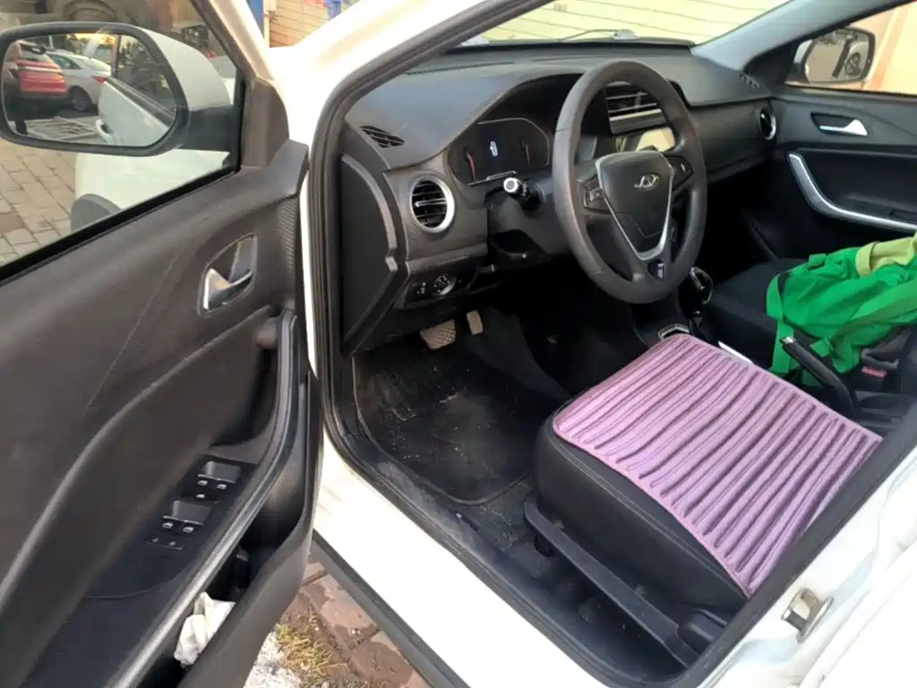 Chery Tiggo 3x — миниатюра 16