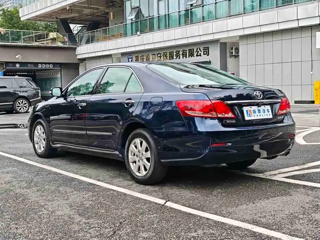 Toyota Camry — миниатюра 27