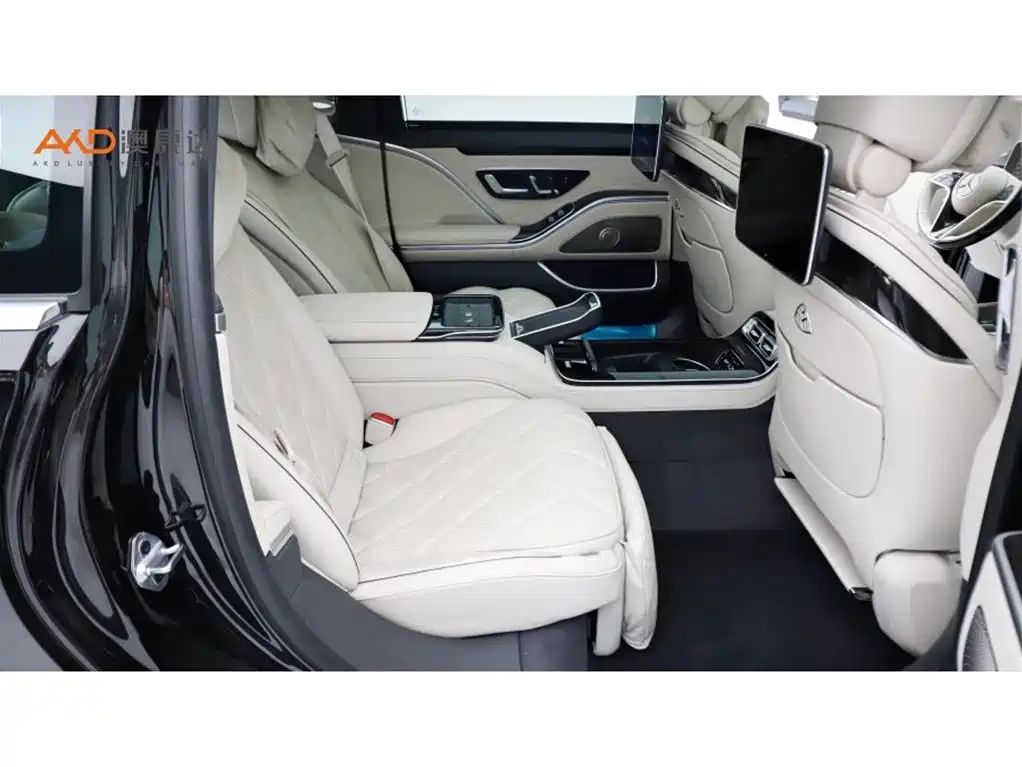 Mercedes-Benz S-Class — миниатюра 8