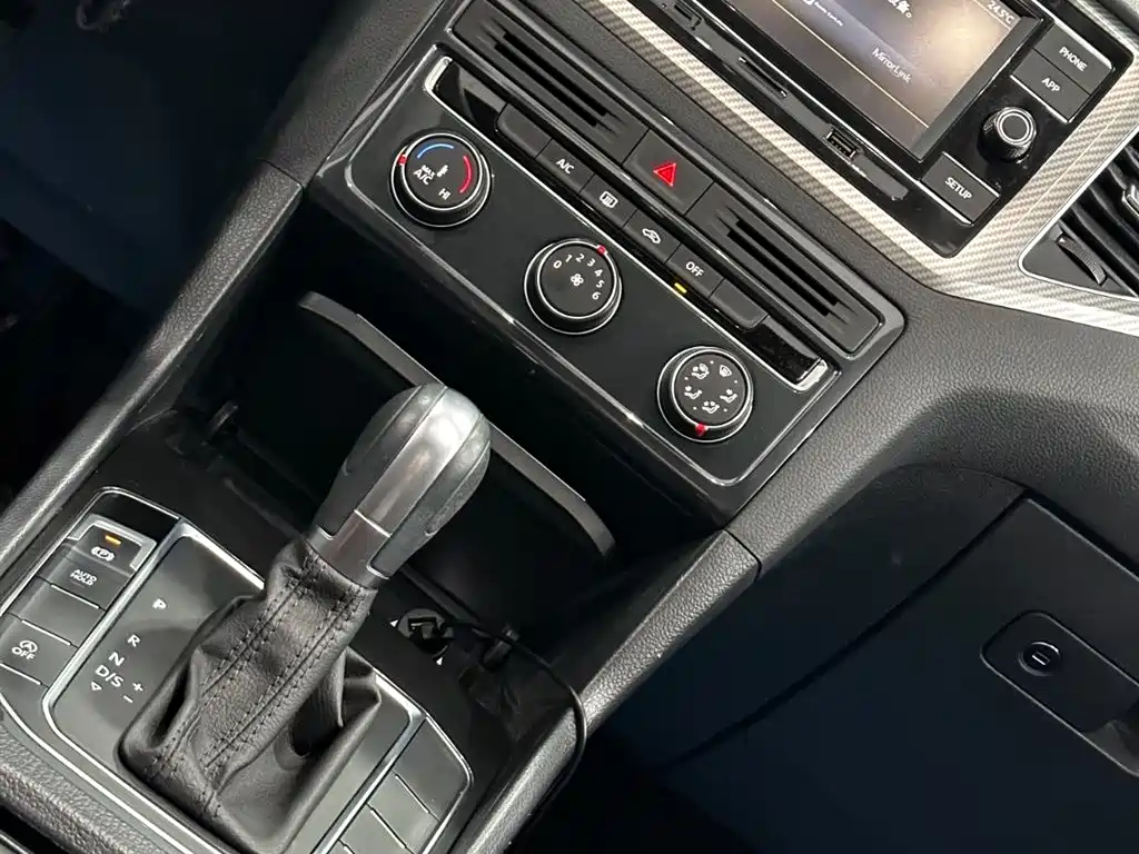 Volkswagen Golf Sportsvan — миниатюра 20