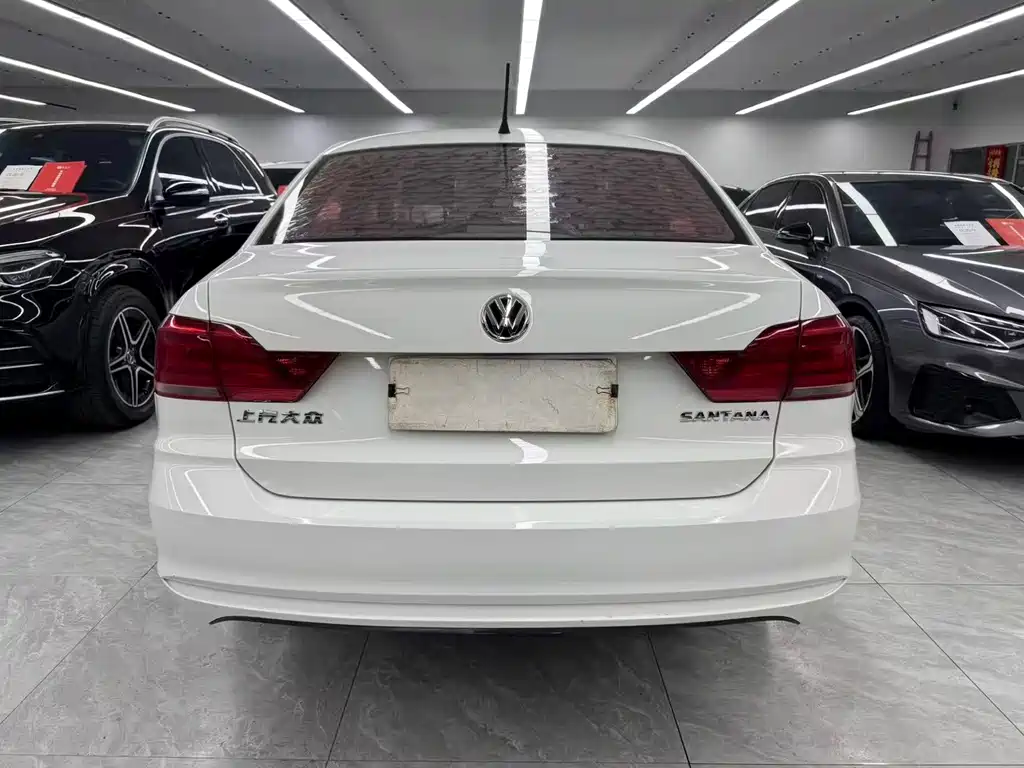 Volkswagen Santana — миниатюра 5