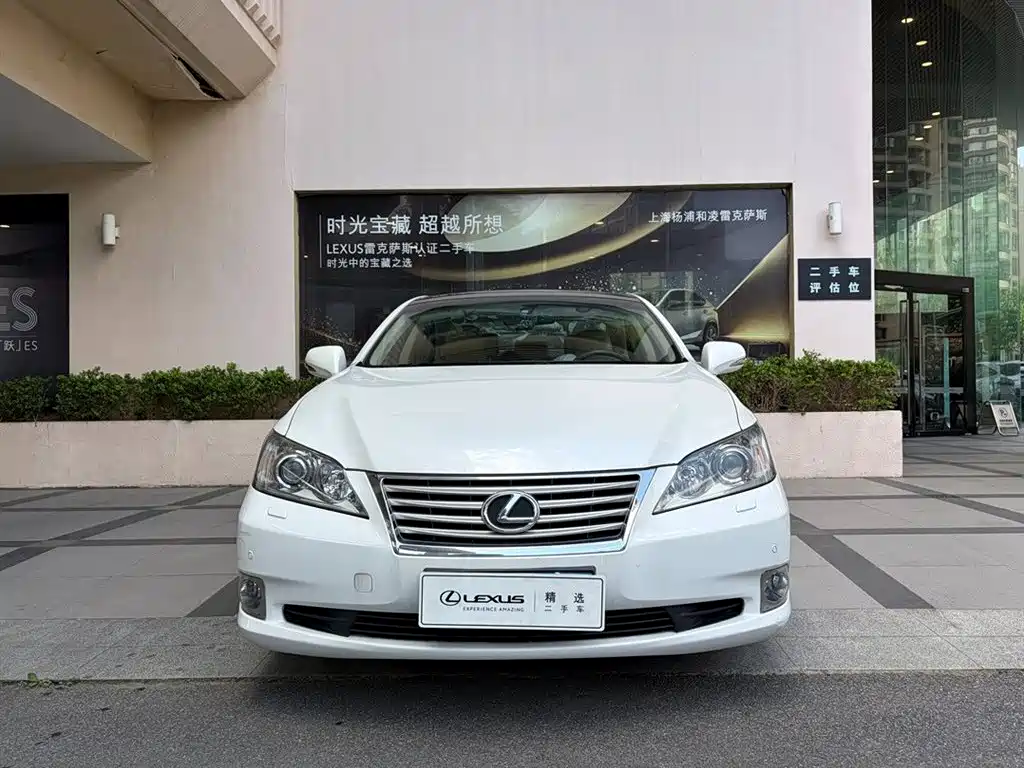 Lexus ES — миниатюра 3