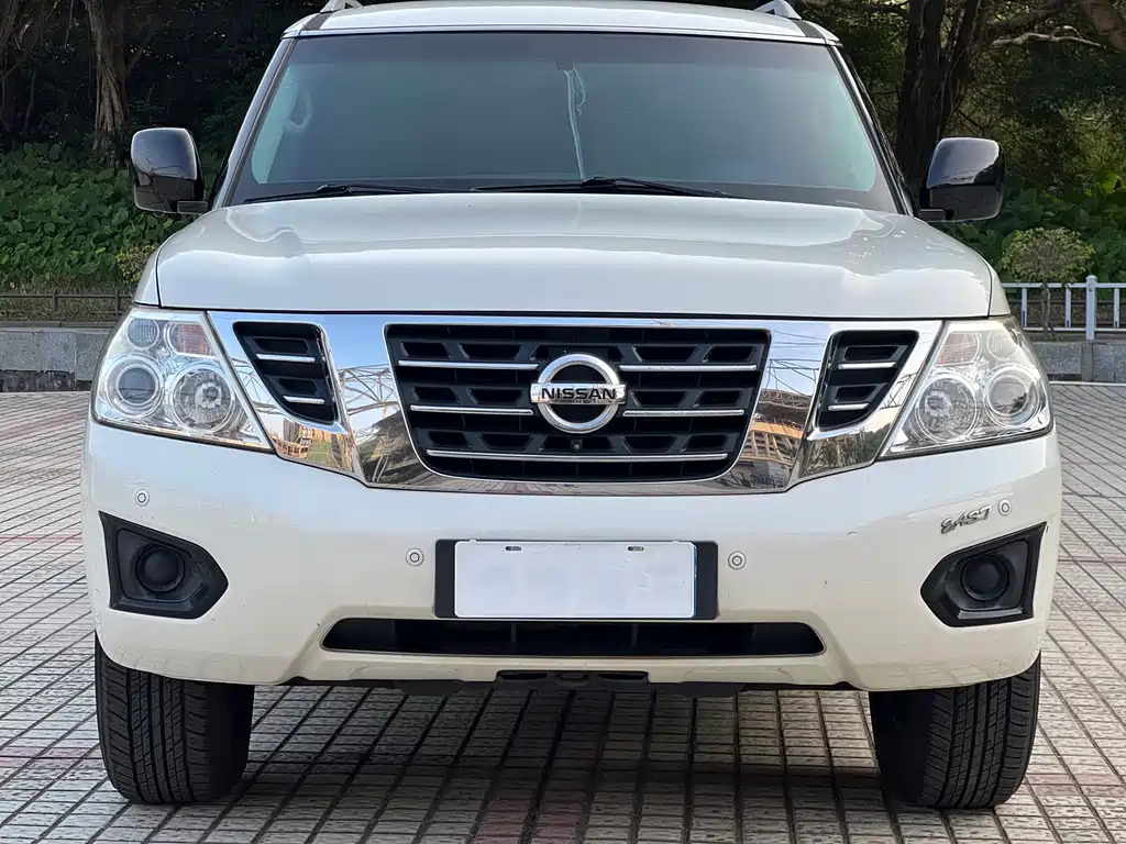 Nissan Patrol — миниатюра 2