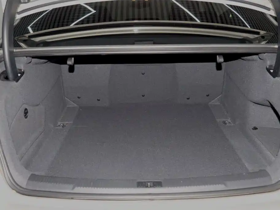 Audi A6L — миниатюра 14