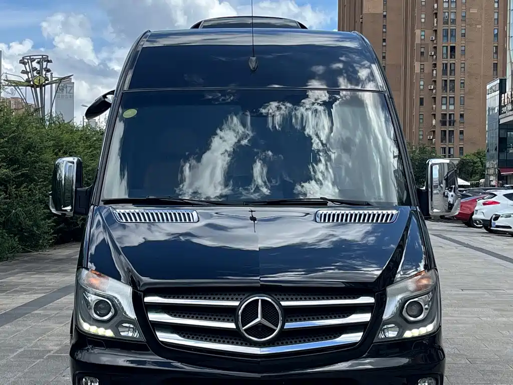Mercedes-Benz Sprinter — миниатюра 2